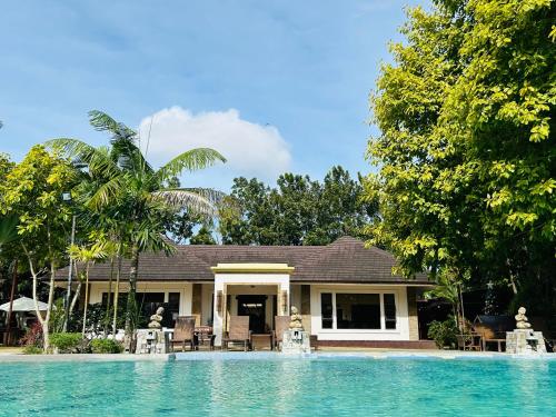 Sheridan Beach Resort and Spa14