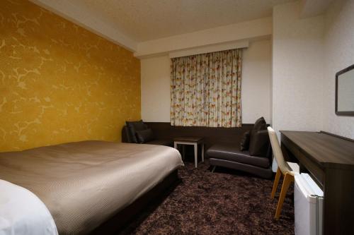 Superior Double Room image 2