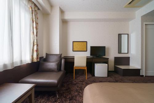 Superior Double Room image 3