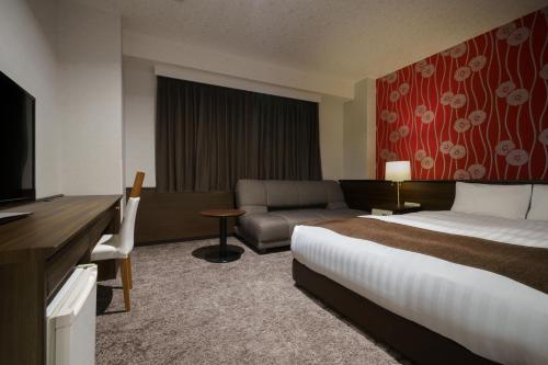 Deluxe Double Room image 2
