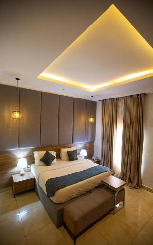 Prosbel Hotel, Abudża