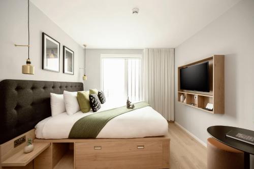 room detail thumbnail 0