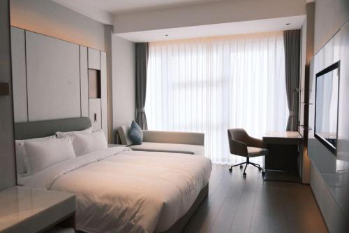 1 queen bed