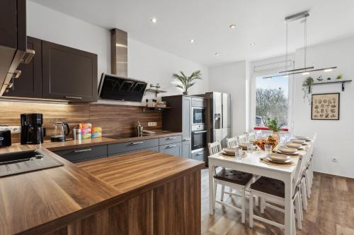 Stylish & Relaxing Penthouse ~ Workspace ~ Parking in Gelsenkirchen, Deutschland