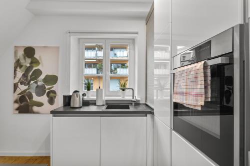 Traumhaft gelegene Altbau-Wohnung im Herzen von Weinheim - Parking in Weinheim