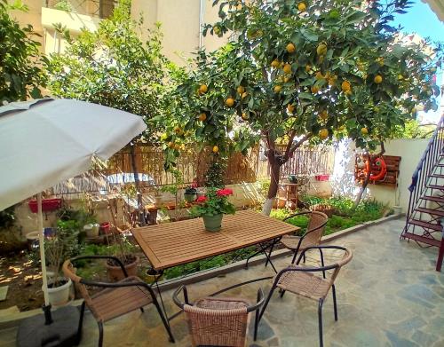 Casa Bonita, House with Private Entrance and Garden, between center and sea, Atény (fotografie 4)