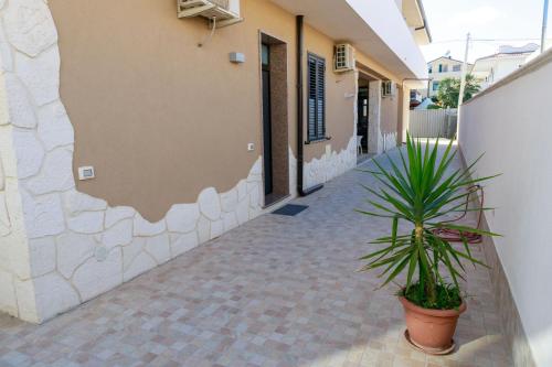 Three-Bedroom House image 7