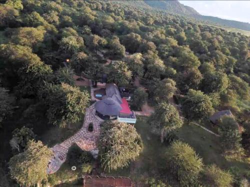 Buitenkant, Hippo Paradise Lodge and Campsites in Kariba