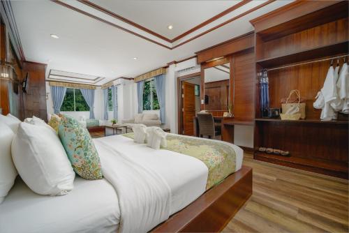 room detail thumbnail 0