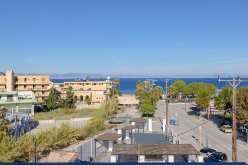 Double or Twin Room with View image 4
