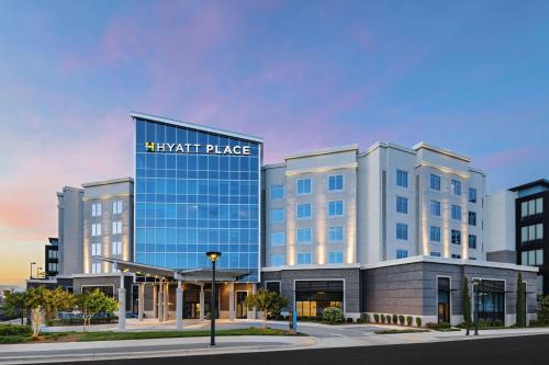 Hyatt Place Greensboro Downtown