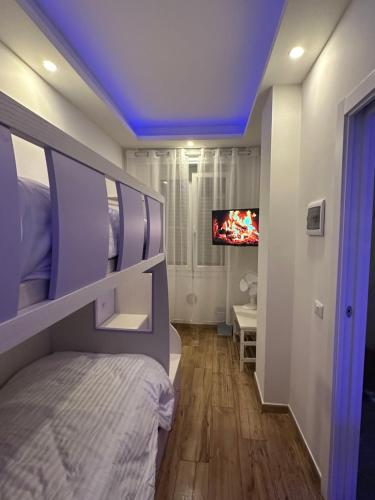 Bunk Bed - Room 4, Milan