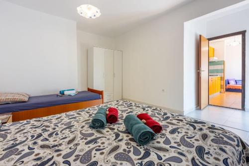 Apartments Davor - image 8