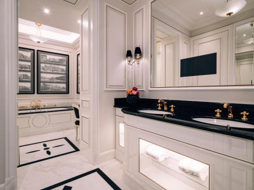 Hotel Sacher Wien - image 3