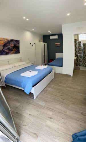 GioMartrooms - Accommodation - Torre Annunziata