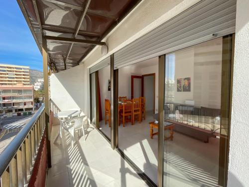 One-Bedroom Apartment image 5