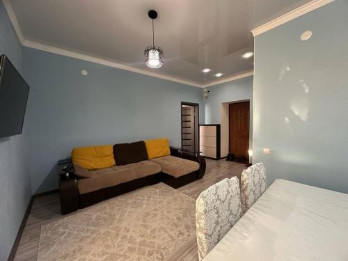 B&B Aktobe - Студия возле теннисного центра - Bed and Breakfast Aktobe