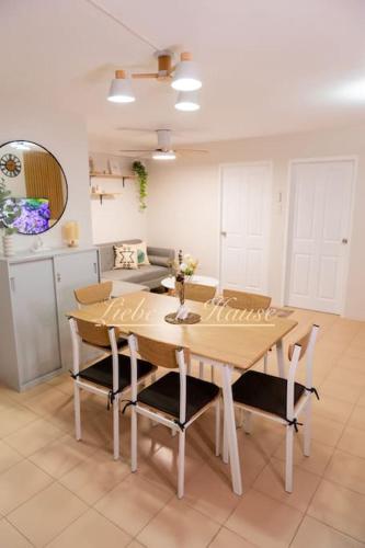 2 BR Unit in the heart of Iloilo Self Check-in, Iloilo City (Foto 6)