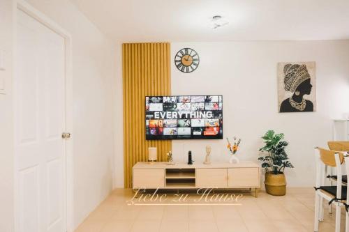 2 BR Unit in the heart of Iloilo Self Check-in near The Molo Mansion