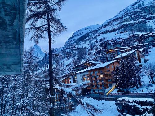 Cosy Modern Apartment with balcony and Matterhorn View, Zermatt (fotografie 10)