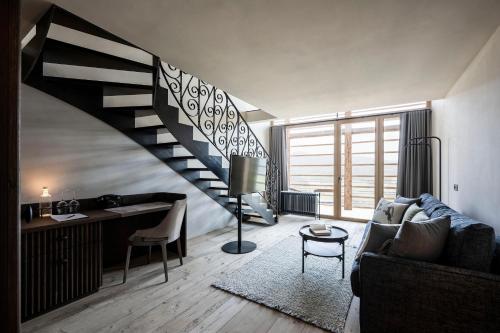 Hotel Ansitz Steinbock Room Type - Suite with Balcony