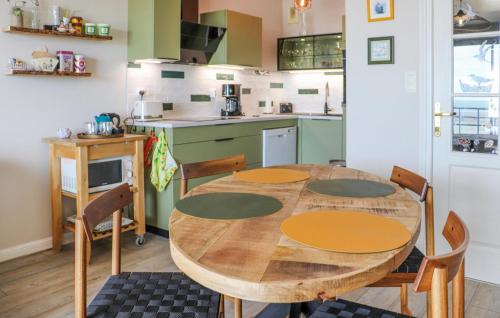 One-Bedroom Apartment in Wimereux - image 13