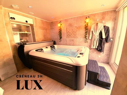 Lux, chambre spa privatif Valenciennes