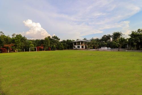 Exterior view, PARADISE LODGE in Tena