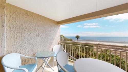 477 Captain's Walk 477 Captain's Walk