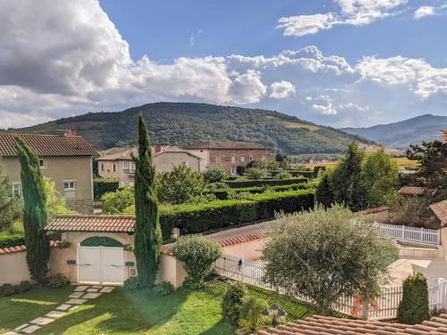 Panda Home - Location saisonnière - Quincié-en-Beaujolais