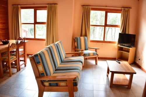 Cabanas la Villa del Montanes in 비야 라 앙고스투라