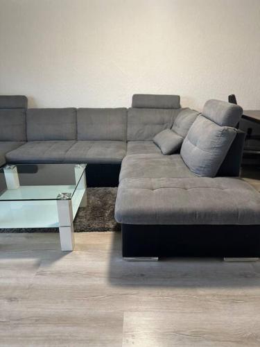 Gemütliche 2 Zimmer Wohnung Gemütliche 2 Zimmer Wohnung