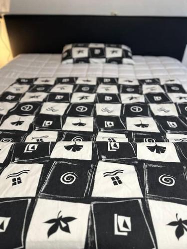 Gemütliche 2 Zimmer Wohnung Gemütliche 2 Zimmer Wohnung