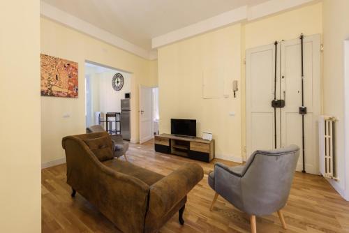 Fabbroni 3 bedrooms by Mmega - main image