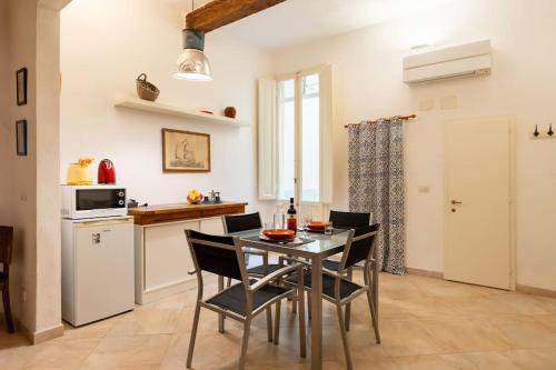 Keys of Italy - Pilastri 24 - City center studio perfect for couples 5
