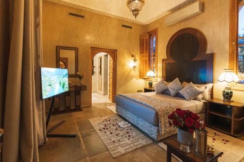 room detail thumbnail 1
