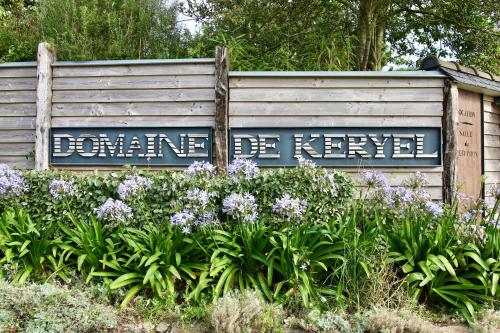 Domaine De Kéryel gîte à louer Kerbrat