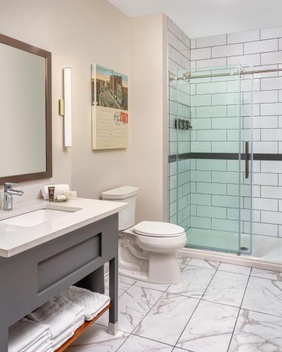 Hotel Elkhart, Tapestry Collection By Hilton