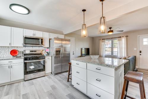 Pet-Friendly Mableton Home with Grill and Fire Pit! in Mableton
