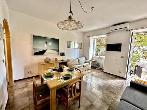 Nervi house con accesso privato, Janov