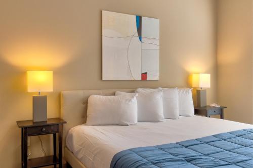 Kasa Central West End St Louis in Maryland Heights, USA