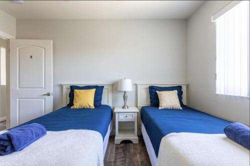 5 BR Home Near USC - Perfect Location, Los Angeles (fotografie 8)
