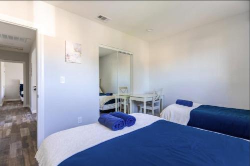 5 BR Home Near USC - Perfect Location, Los Angeles (fotografie 10)