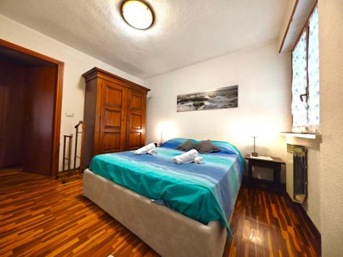 Hostdomus - Wood Apartment Cesana Torinese - San Sicario