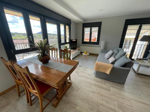 Apartamentos Montejurra - País Vasco (Euskal Herria)
