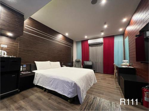 Deluxe Double Room room in Catwalk Motel -Tainan