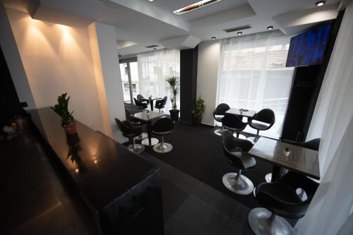 ห้องส่วนกลางสำหรับนั่งเล่น/ดูทีวี, Sienna Residence in สโกเปีย