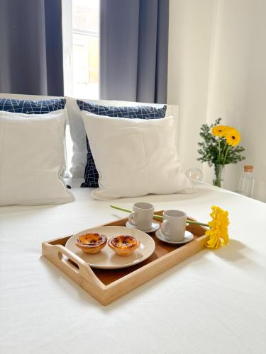 Private Room in a Historic Lisbon Building on Rua Augusta, Lisbon