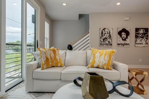 Nashville - 1308 Montgomery Ave Unit 2 in Nashville, USA