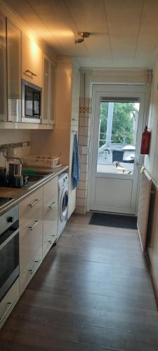 Kitchen, SIMLA INDIAAS RESTAURANT VOOR KAMER in Sittard